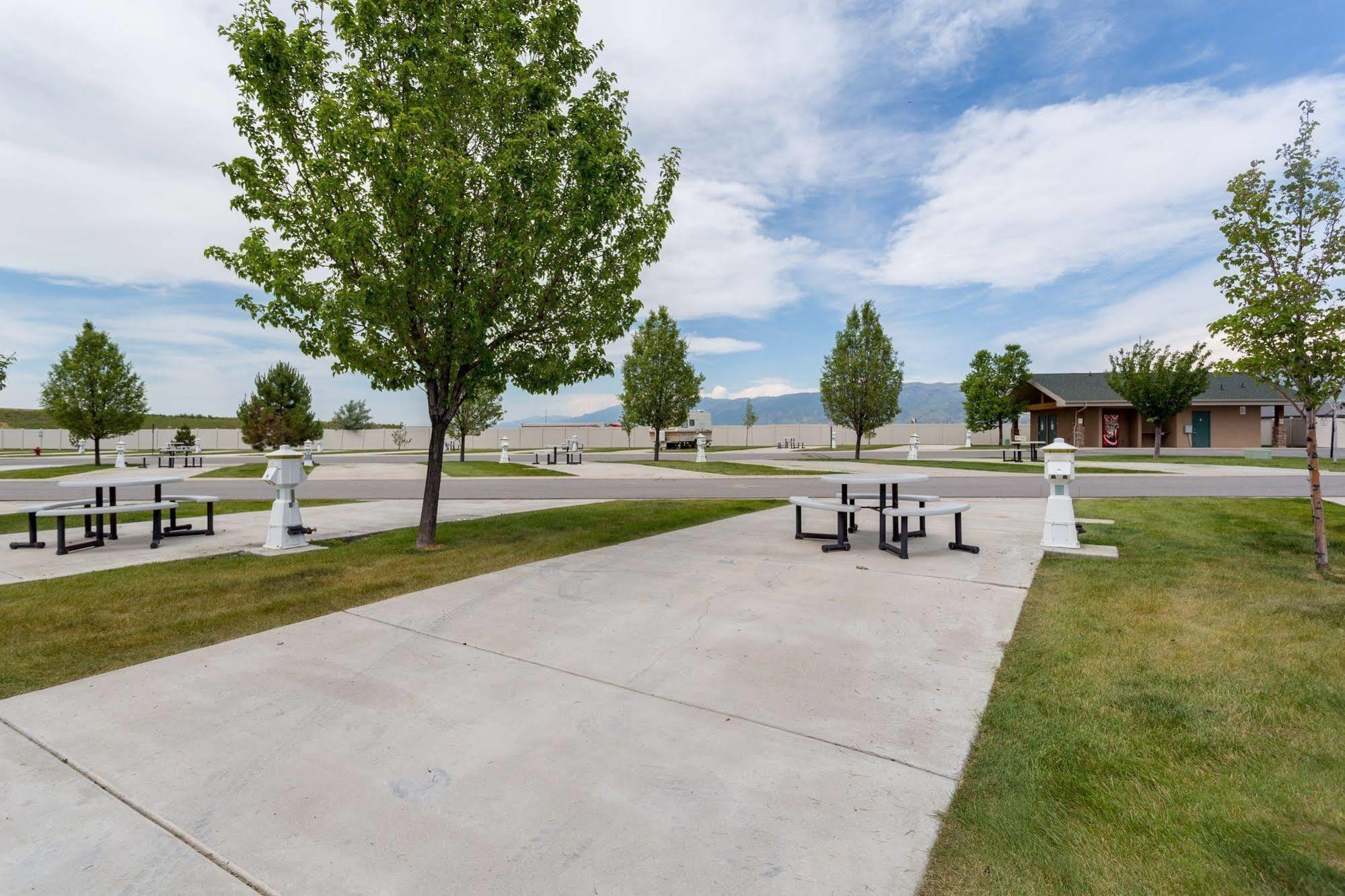 Pony Express Rv Resort North Salt Lake Eksteriør bilde