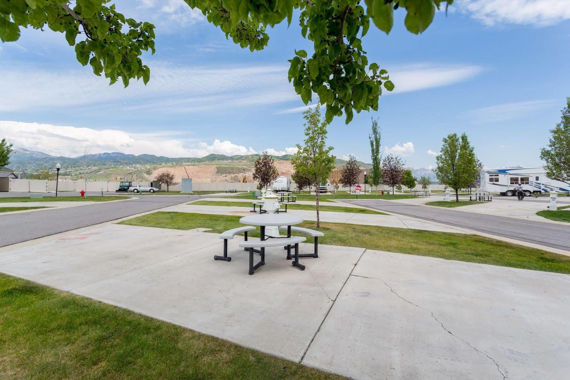Pony Express Rv Resort North Salt Lake Eksteriør bilde