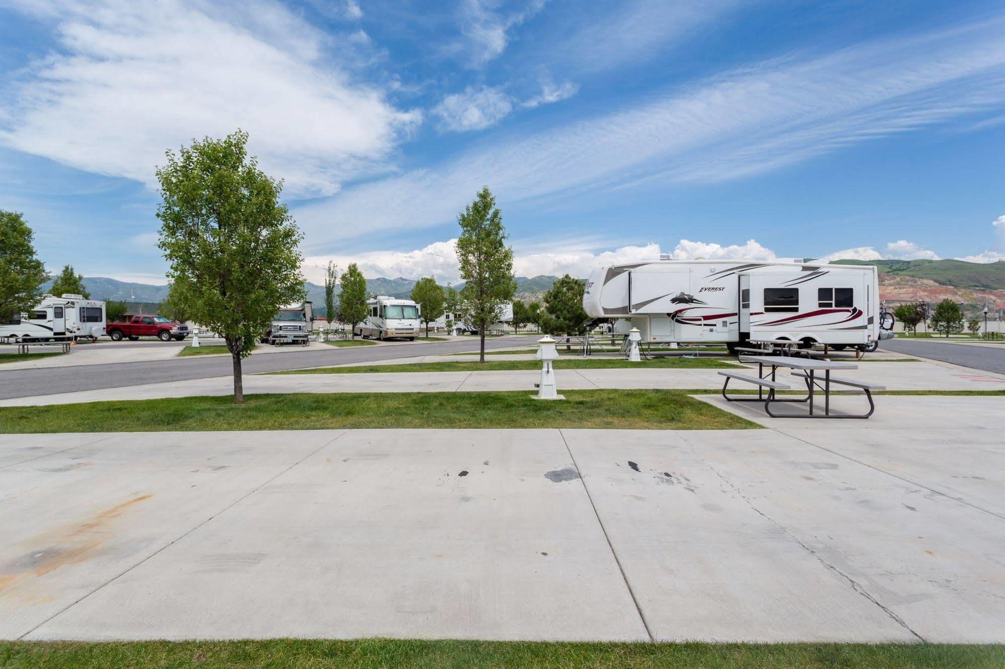 Pony Express Rv Resort North Salt Lake Eksteriør bilde
